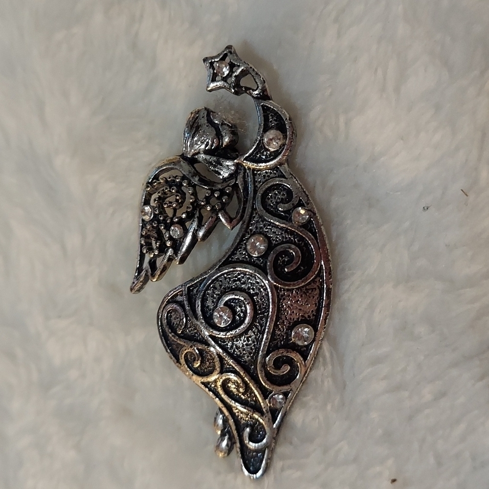Angel Brooch with Rhinestones